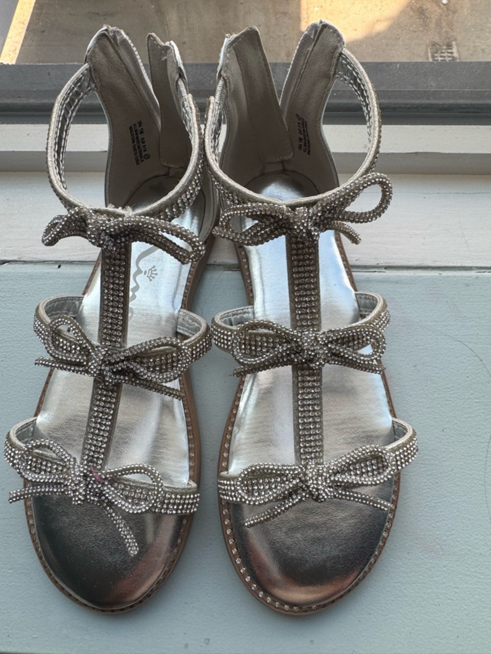 Nina Shoes Silver Rhinestone Bow T-Strap Sandals for Girls